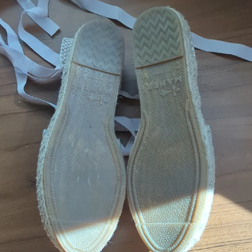 Manebi Elegant Gold Espadrille Flats with Ribbon Accents
